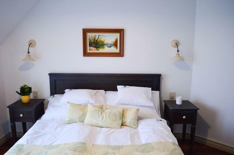 Somhegyi Oereg Harsfak Major Vendeghaz Bed & Breakfast Bakonybel Exterior photo