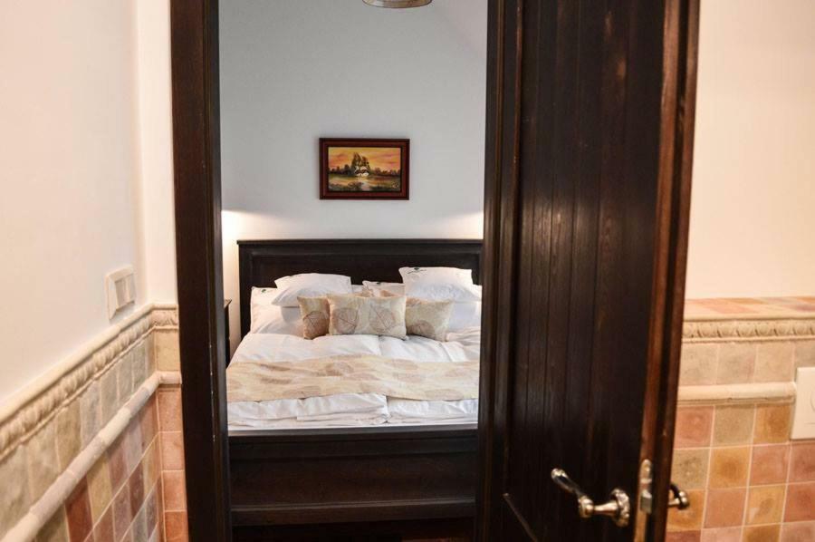Somhegyi Oereg Harsfak Major Vendeghaz Bed & Breakfast Bakonybel Exterior photo