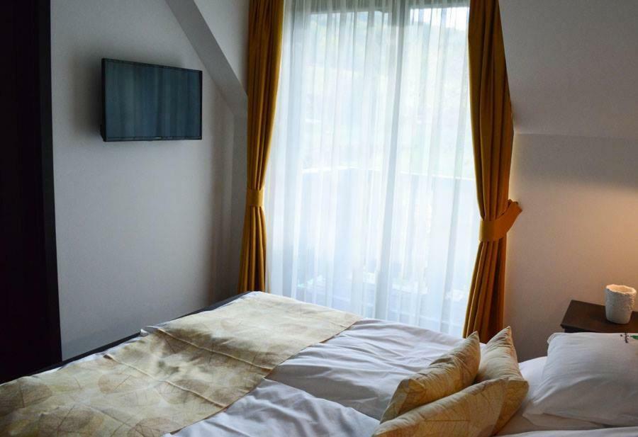 Somhegyi Oereg Harsfak Major Vendeghaz Bed & Breakfast Bakonybel Exterior photo