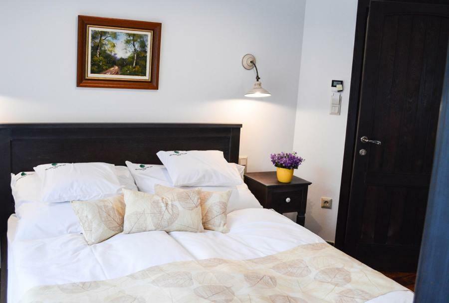 Somhegyi Oereg Harsfak Major Vendeghaz Bed & Breakfast Bakonybel Exterior photo